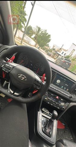 هیوندای ئەلەنترا